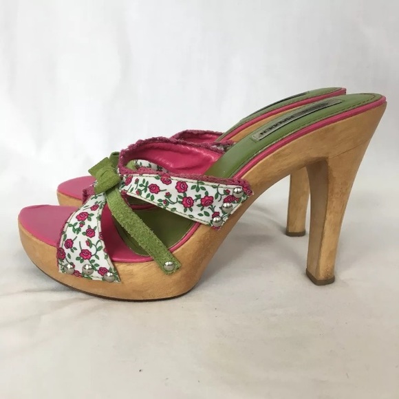 SOLD Steve Madden Luck II Floral Platform Sandals - Picture 3 of 8